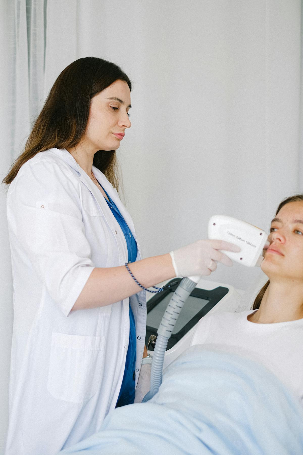 Laser skin treatment for acne scar resurfacing Laser skin treatment for acne scar resurfacing